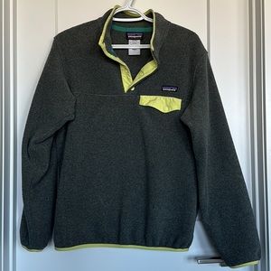 Patagonia Fleece Pullover Grey and Green Small